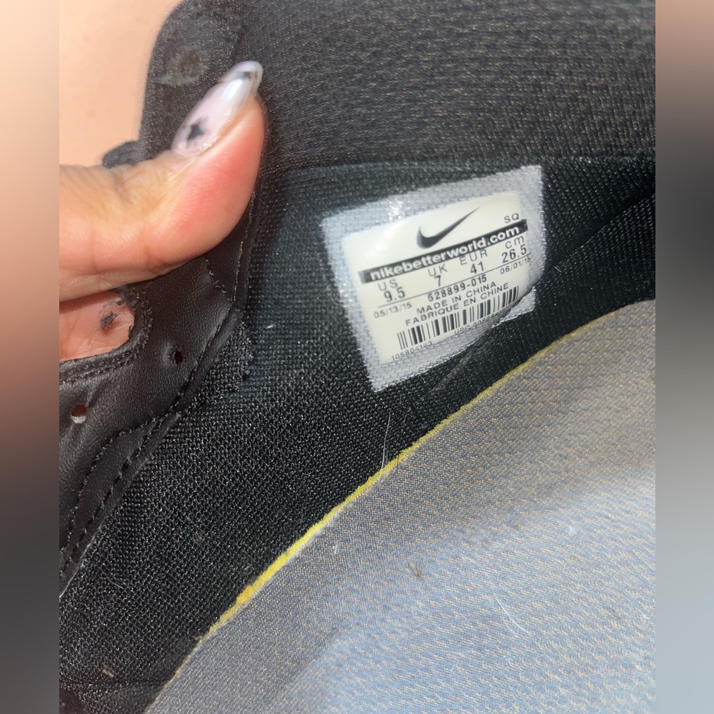 Black Nike Healed Sneakers - Picture 6 of 8
